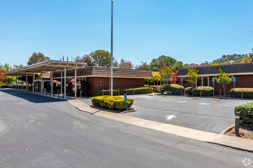 Primary Photo Of 1220 Rossmoor Pky, Walnut Creek Medical For Sale