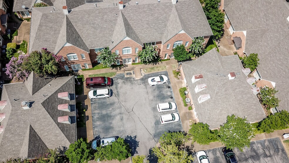 More Photos Of 1926 Exeter Rd, Germantown Office For Sale