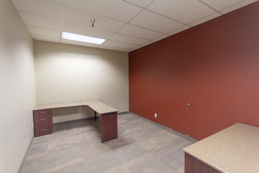 More Photos Of 2531 S Shields St, Fort Collins General Retail For Lease