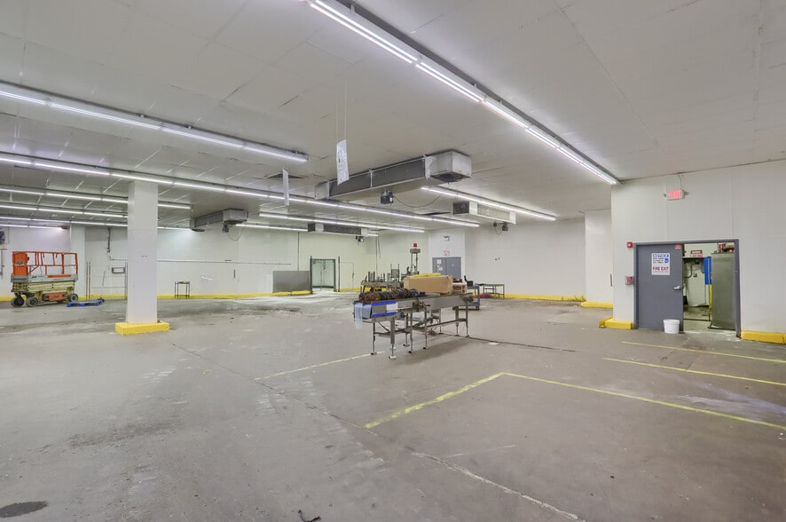 More Photos Of 144-148 Pennsylvania Ave, Charleroi Food Processing For Sale