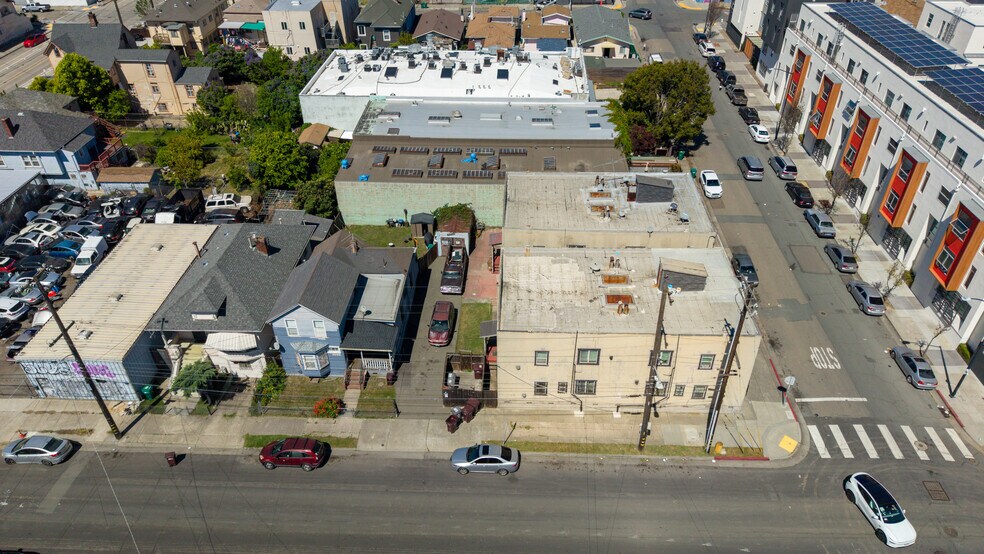 More Photos Of , Oakland Multifamily For Sale