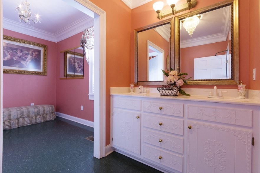 More Photos Of 200 Stonewall Ave W, Fayetteville Lodge Meeting Hall For Lease