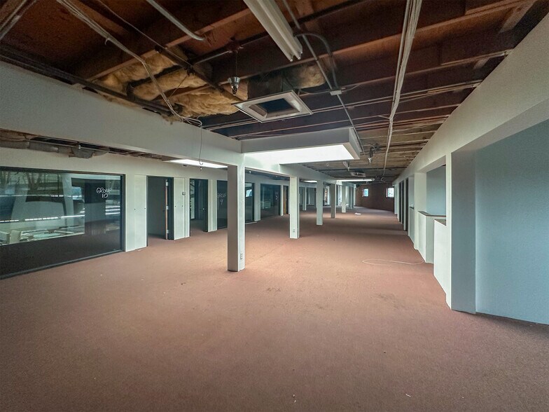 More Photos Of 1830 S La Cienega Blvd, Los Angeles Freestanding For Lease