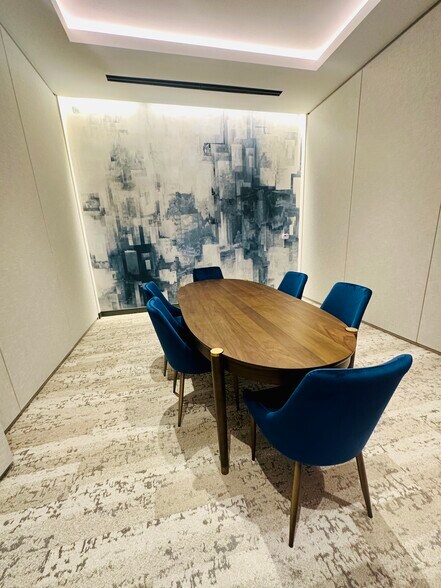 More Photos Of 580 Westlake Park Blvd, Houston Unknown For Lease