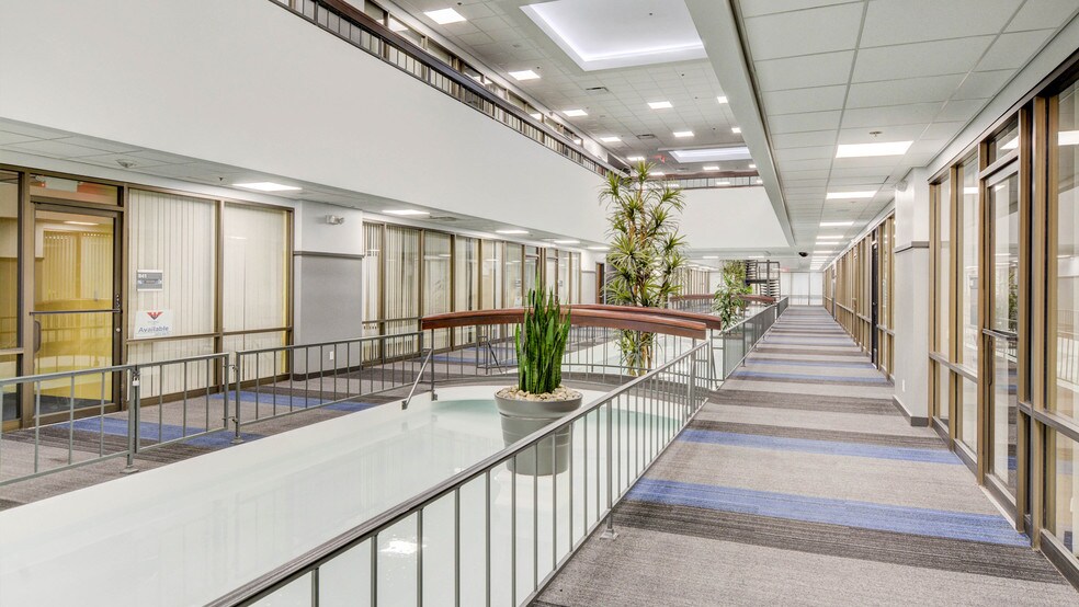 More Photos Of 4045 Spencer St, Las Vegas Office For Lease