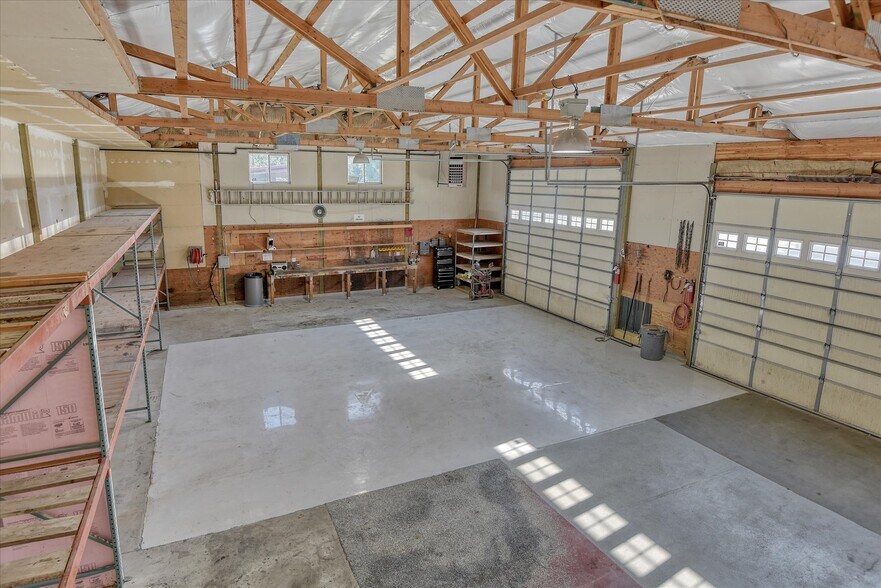 More Photos Of 17220 E Cowley Ave, Spokane Valley Warehouse For Sale
