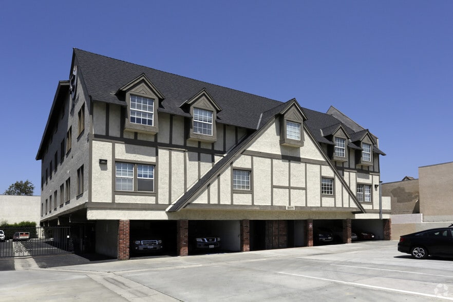 Primary Photo Of 8311 Westminster Blvd, Westminster Medical For Lease