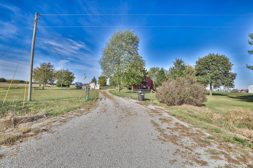 More Photos Of 3955 Blackburn Rd, Edwardsville Land For Sale