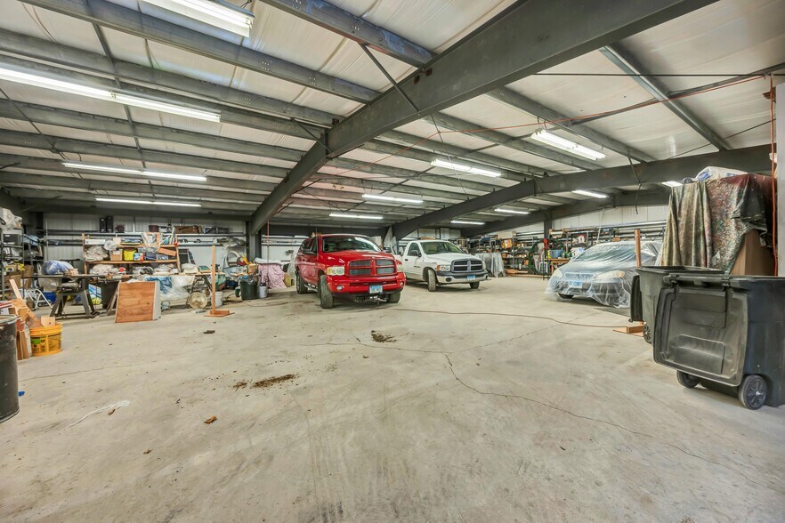 More Photos Of 41 Padanaram Rd, Danbury Manufacturing For Sale