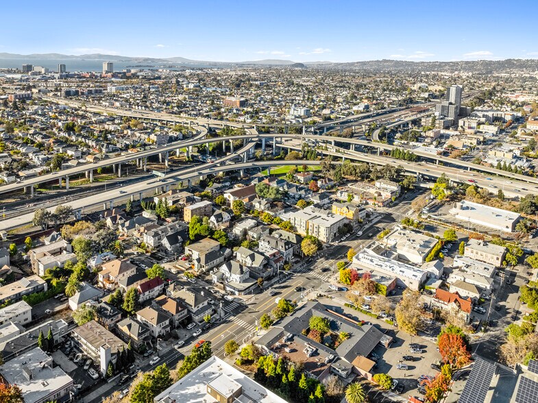 More Photos Of 3227-3231 Telegraph Ave, Oakland Apartments For Sale