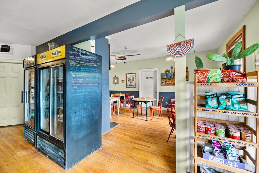 More Photos Of 3630 Main St, Stone Ridge Restaurant For Sale