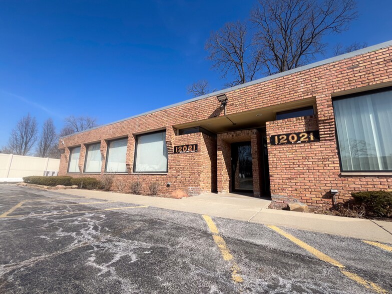 More Photos Of 12021 S Harlem Ave, Palos Heights Medical For Sale