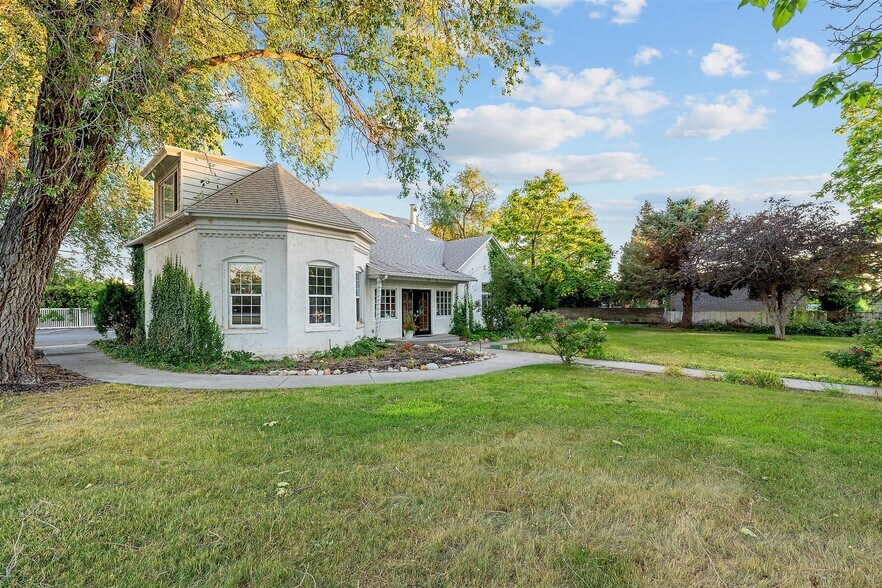 More Photos Of 1106 E 4500 S, Millcreek Office Residential For Sale