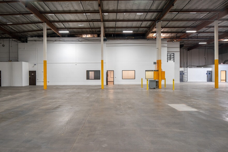 More Photos Of 11804 Wakeman St, Santa Fe Springs Manufacturing For Lease