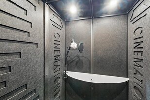 More Photos Of 11983 Cleveland Gibbs Rd, Roanoke Flex For Lease