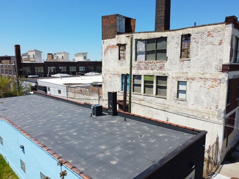 More Photos Of 6543 Hastings Rd, Detroit Warehouse For Sale