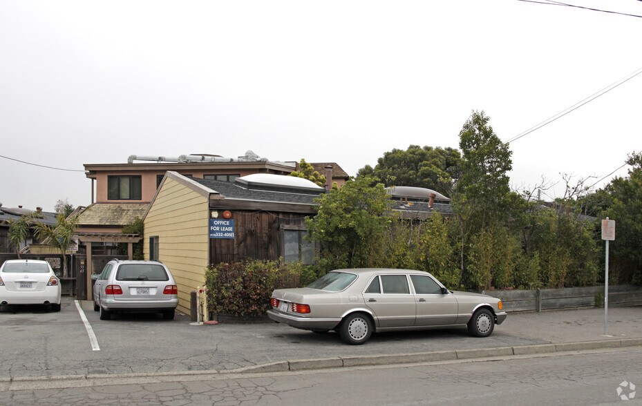 More Photos Of 55-75 Gate 5 Rd, Sausalito Coworking Space