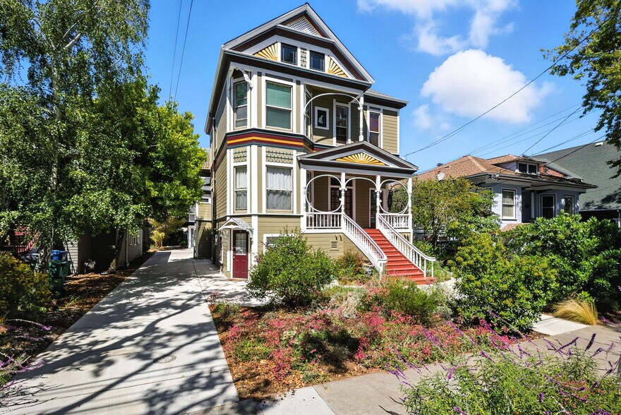 More Photos Of 1523-1527 Verdi St, Alameda Apartments For Sale