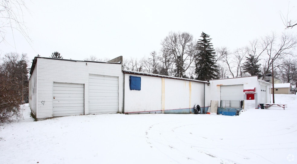 More Photos Of 7295 Rickley St, Reynoldsburg Warehouse For Lease