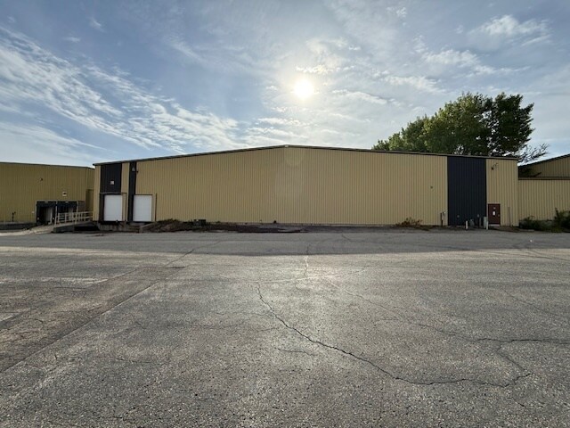 Primary Photo Of 144 Dodge Dr, Beaver Dam Warehouse For Sale
