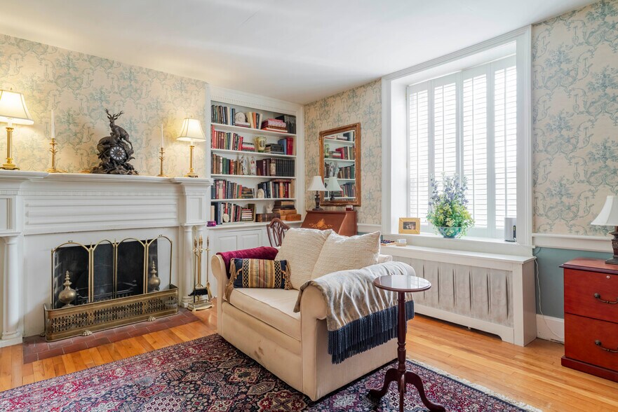 More Photos Of 610 New Hope Rd, Staunton Specialty For Sale