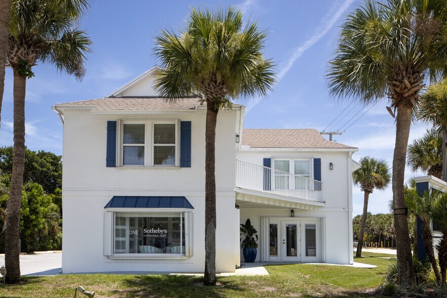 More Photos Of 9300 N A1A, Vero Beach Freestanding For Sale