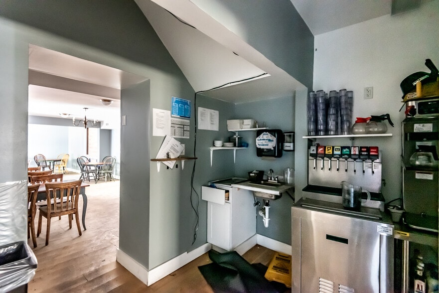 More Photos Of 121 S Main St, Waynesville Hospitality For Sale