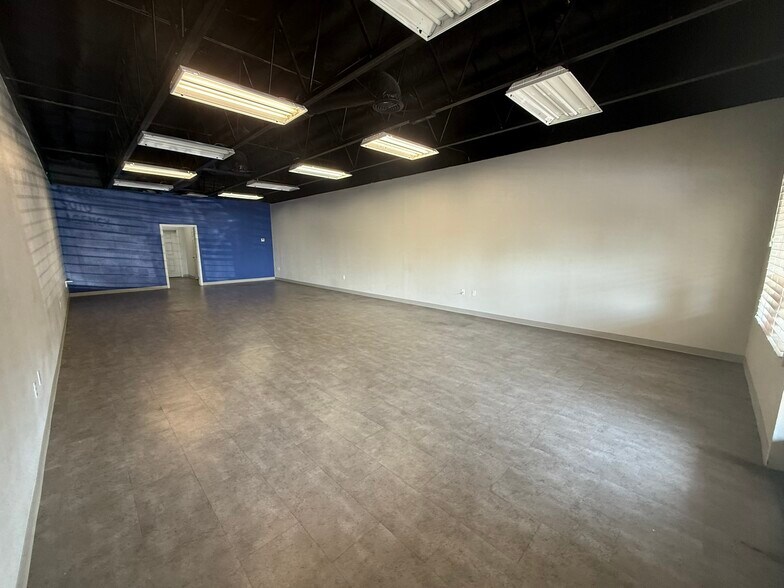 More Photos Of 1730 Alpine Blvd, Alpine General Retail For Lease