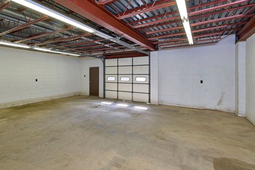 More Photos Of 6328 Elk River Rd, Clendenin Auto Repair For Sale