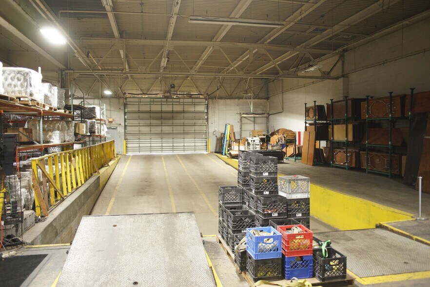 More Photos Of 6235-6299 Concord St, Detroit Industrial For Sale
