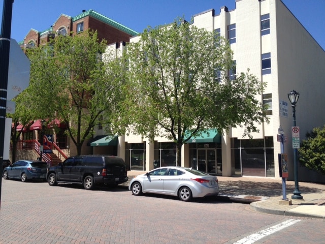 Primary Photo Of 30 Courthouse Sq, Rockville Office For Lease