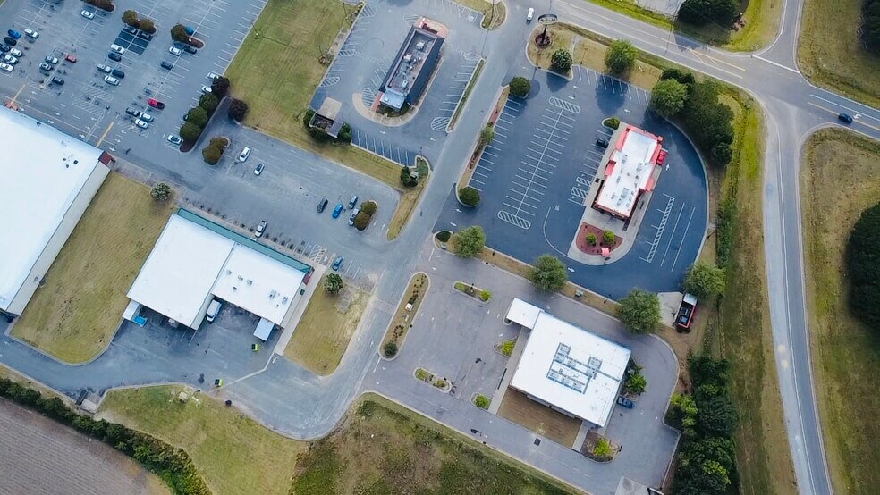 More Photos Of 102 Coyote Ln, Robersonville Medical For Lease
