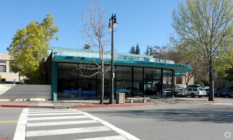 More Photos Of 1714 4th St, San Rafael Storefront Retail Residential For Sale
