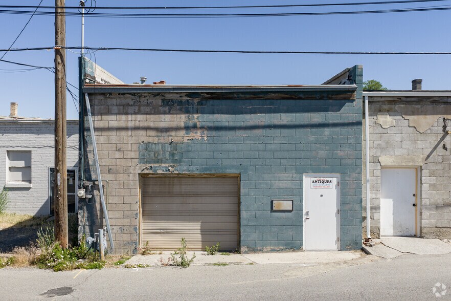 More Photos Of 133 E Main St, Jerome Storefront For Sale