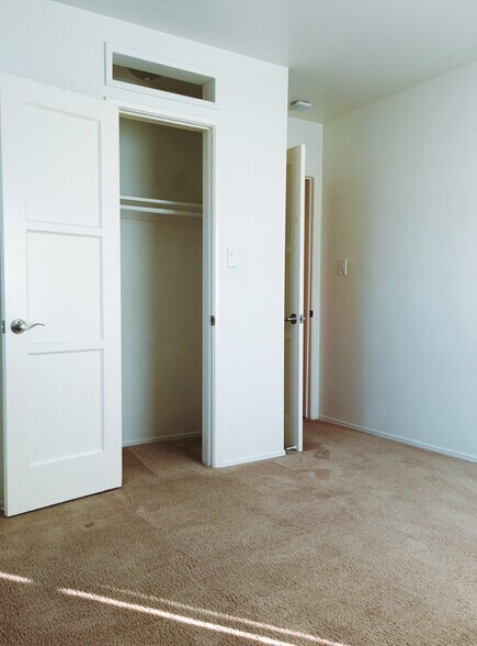 More Photos Of 12843 Columbia Way, Downey Land For Sale