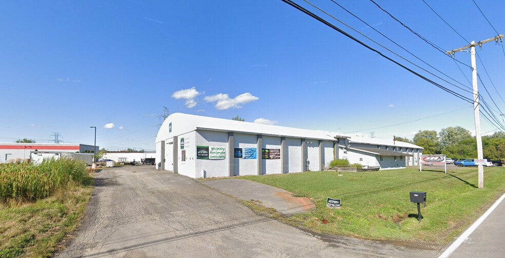More Photos Of 6115 Gillette Rd, Cicero Bank For Lease