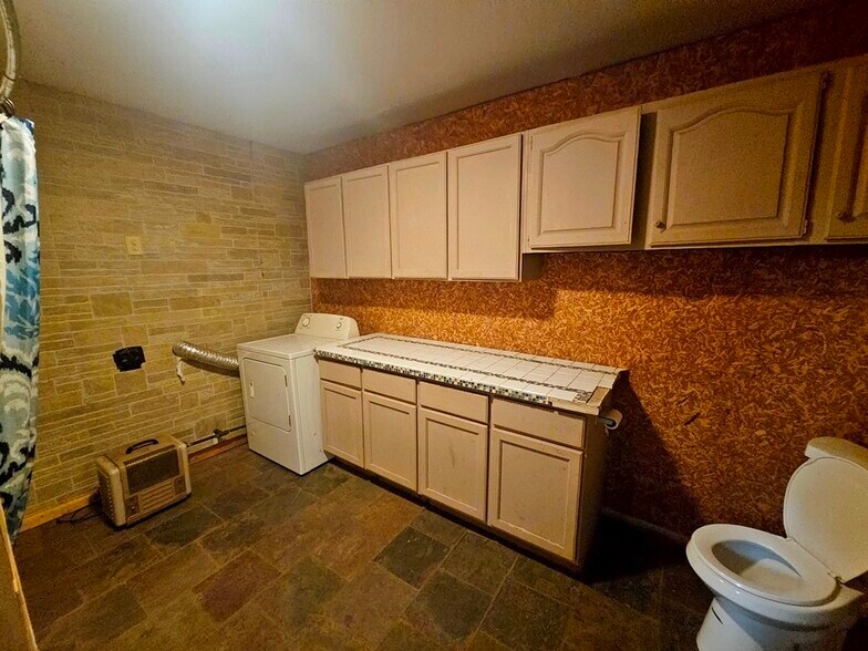 More Photos Of 4080 US Highway 2, Florence Trailer Camper Park For Sale