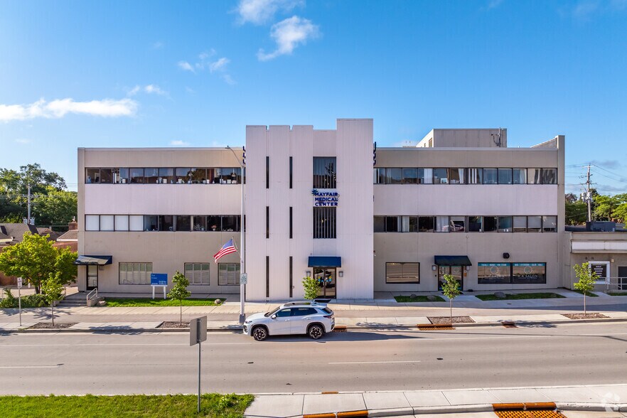More Photos Of 10625 W North Ave, Milwaukee Medical For Lease