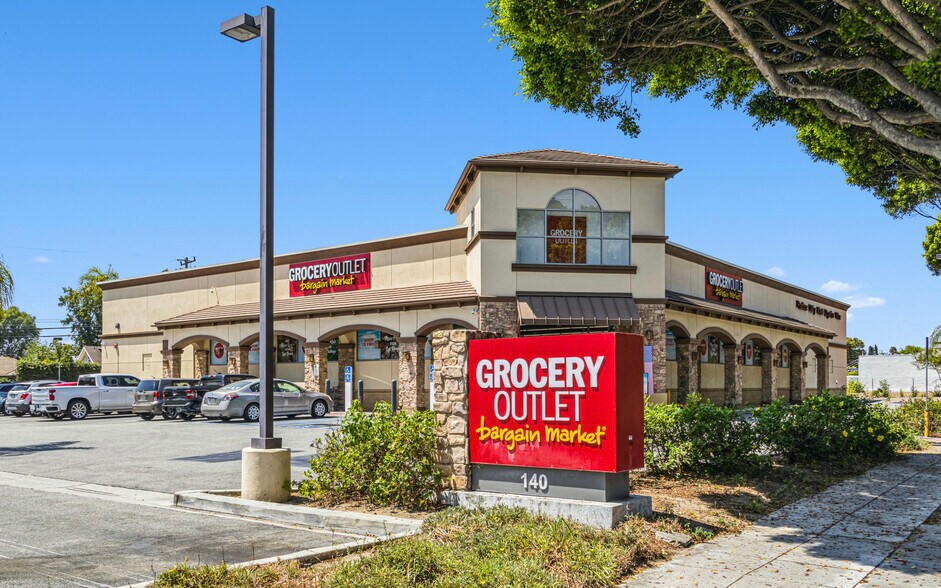 Primary Photo Of 140 E Live Oak Ave, Arcadia Drugstore For Sale
