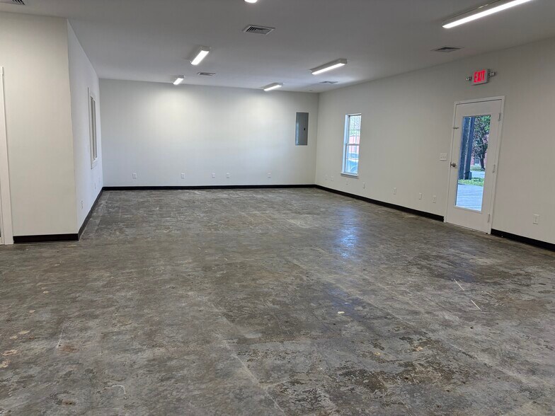 More Photos Of 1112 W College St, Murfreesboro Loft Creative Space For Lease