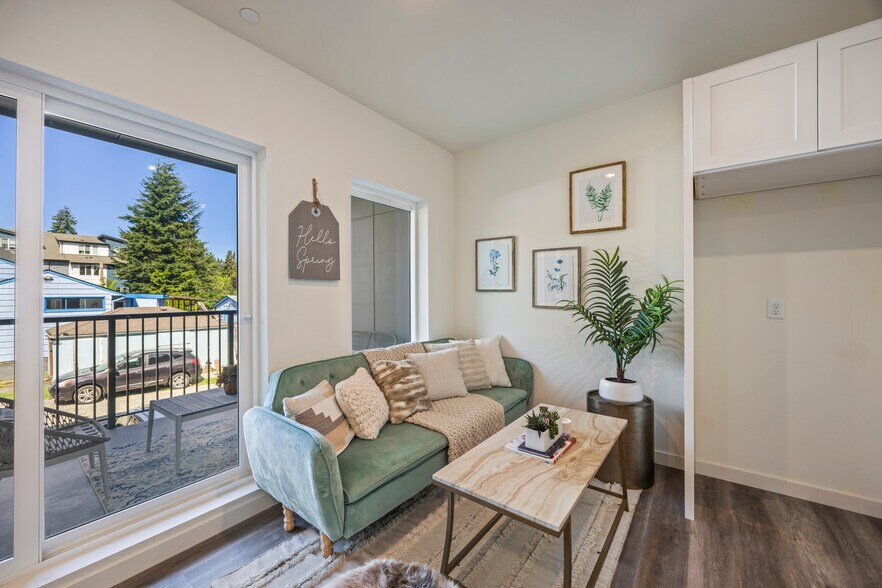 More Photos Of 2152 N 185th St, Shoreline Apartments For Sale