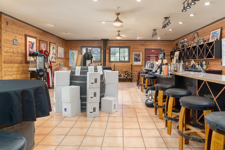More Photos Of 8221 Stoney Creek Rd, Fair Play Winery Vineyard For Sale