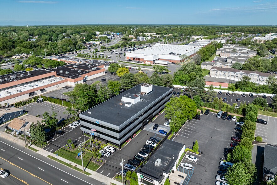 More Photos Of 66 Commack Rd, Commack Office For Lease