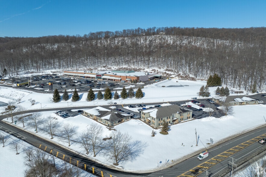 More Photos Of 272 Us Highway 206, Flanders Office For Sale