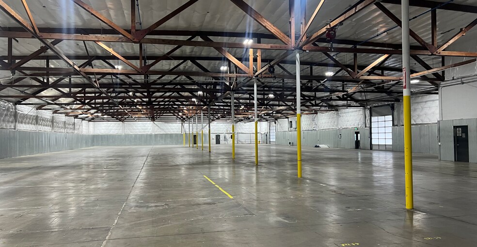 More Photos Of 4320 E Trent Ave, Spokane Warehouse For Lease