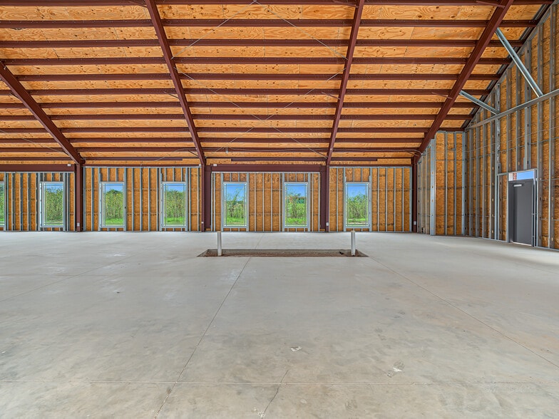 More Photos Of 7103 S Peek Rd, Richmond Medical For Sale