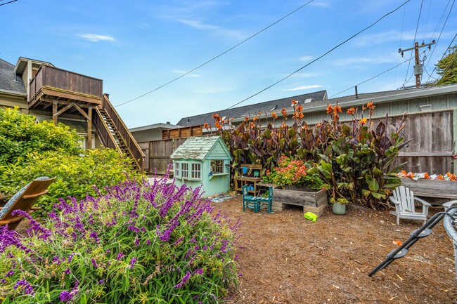 More Photos Of 575 Myrtle St, Half Moon Bay Apartments For Sale