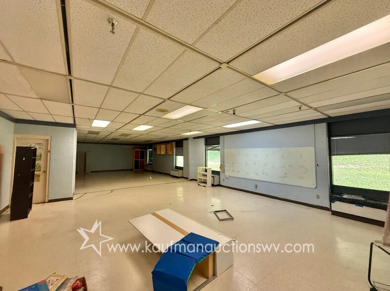 More Photos Of 410 Kennedy St, Elkins Schools For Sale