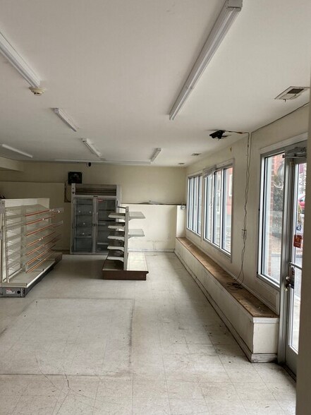 More Photos Of 10-12 Vernon St, Wakefield Storefront Retail Residential For Sale