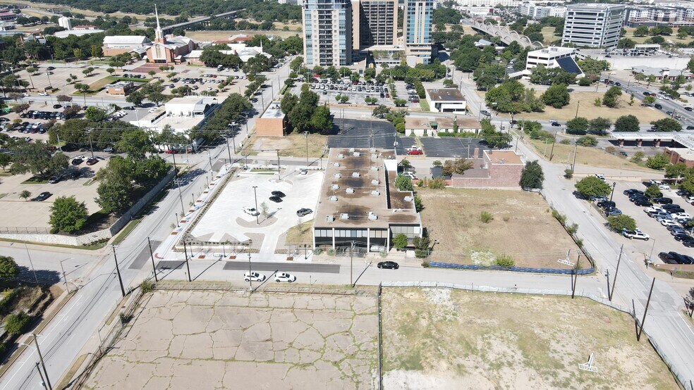 More Photos Of 910 Collier St, Fort Worth Loft Creative Space For Lease